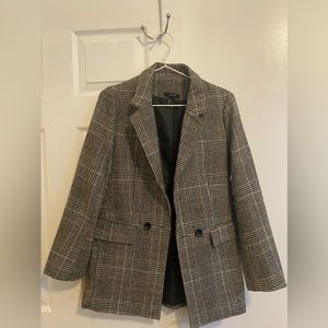 Beautiful blazer from forever 21